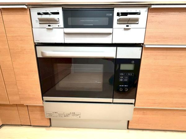 �����s���n�撆����1���ڂ̒��Ã}���V�����̃L�b�`��