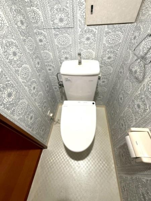 �����s����攒��1���ڂ̒��Ã}���V�����̃g�C��