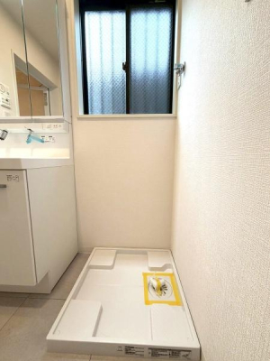 �����s���n��t����1���ڂ̒��È�ˌ��Ă̐��ʑ�E���ʏ�