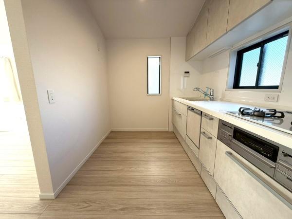 �����s���n��t����1���ڂ̒��È�ˌ��ẴL�b�`��