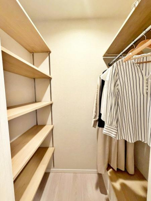 �����s���������2���ڂ̒��Ã}���V�����̎��[