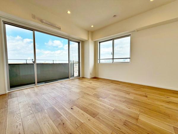 �����s������~��2���ڂ̒��Ã}���V�����̃��r���O