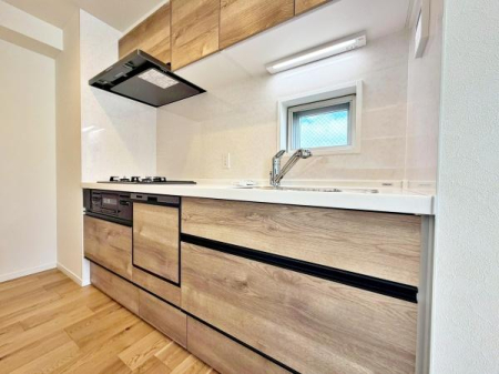 �����s������~��2���ڂ̒��Ã}���V�����̃L�b�`��