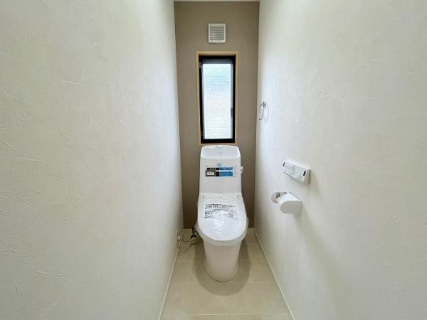 �����s�����q�s���Бq3���ڂ̒��È�ˌ��Ẵg�C��