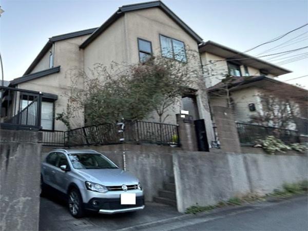 東京都八王子市西片倉3丁目の中古一戸建ての現地外観写真