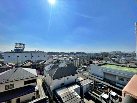 �����s����s������6���� 24-2�̒��Ã}���V�����̃o���R�j�[