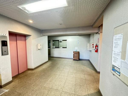 �����s�����q�s�ŉz�� 334-2�̒��Ã}���V�����̂��̑����p��