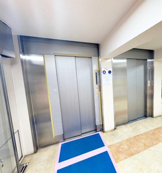 �����s�����q�s�U�c��1���ڂ̒��Ã}���V�����̃G���g�����X