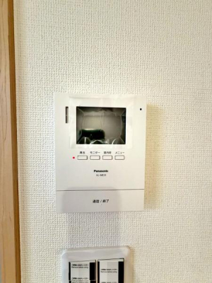 �����s���n��L�ʖk3���ڂ̒��Ã}���V�����̃��r���O�ȊO�̋���