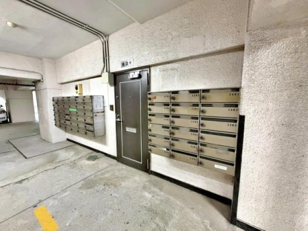 �����s���n��L�ʖk3���ڂ̒��Ã}���V�����̃G���g�����X