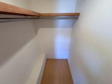 �����s�����]����3���ڂ̒��Ã}���V�����̎��[