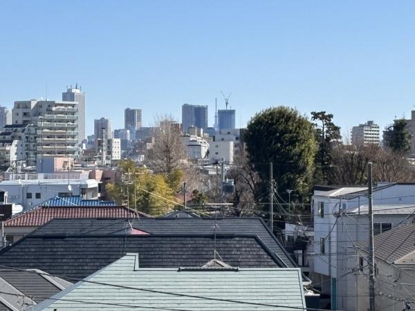 �����s�����]����3���ڂ̒��Ã}���V�����̏Z�˂���̒��]�ʐ^