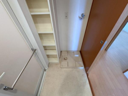 �����s�����]����3���ڂ̒��Ã}���V�����̐��ʑ�E���ʏ�