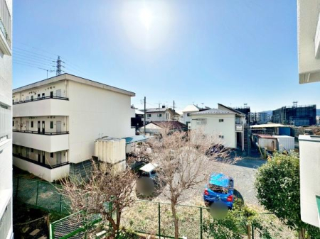 �����s�����q�s����钬�̒��Ã}���V�����̃o���R�j�[