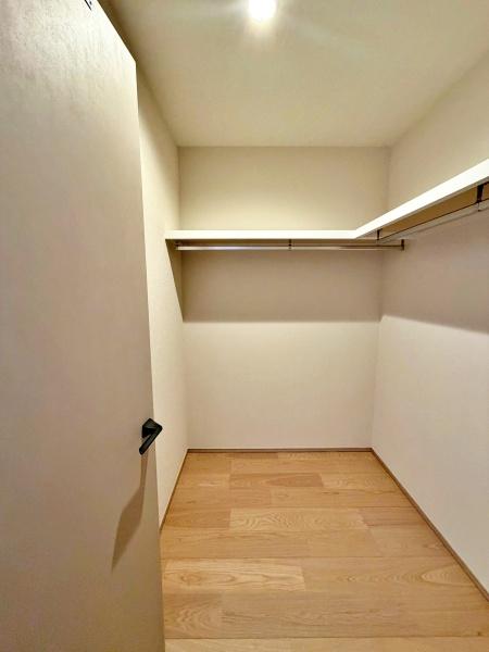 �����s���n��ΐ_�䒬2���ڂ̒��Ã}���V�����̎��[