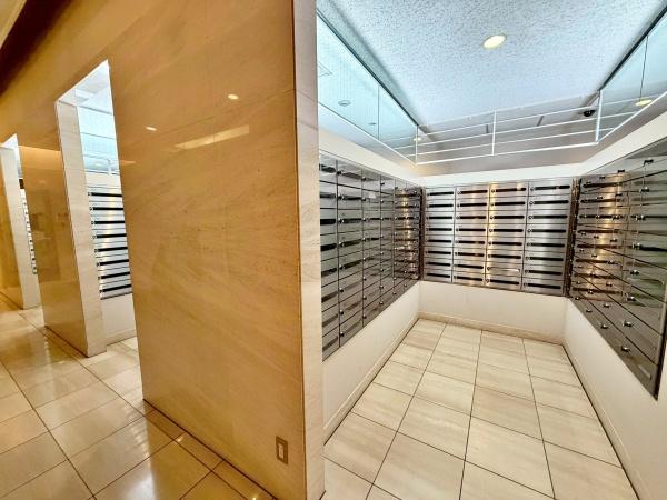 �����s���n��ΐ_�䒬2���ڂ̒��Ã}���V�����̂��̑����p��