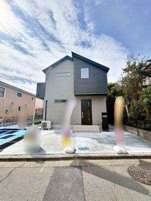 �����s�����q�s���[���̐V�z��ˌ��Ă̌��n�O�ώʐ^