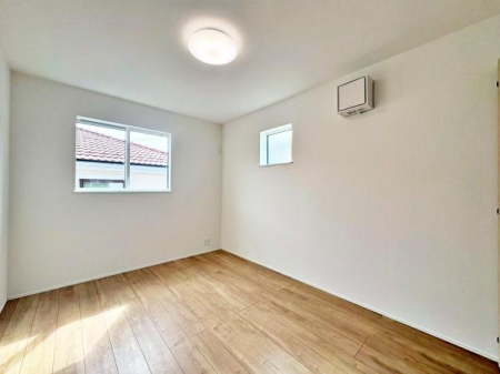 �����s�����q�s���[���̐V�z��ˌ��Ă̗m��