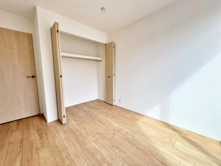 �����s�����q�s���[���̐V�z��ˌ��Ă̎��[