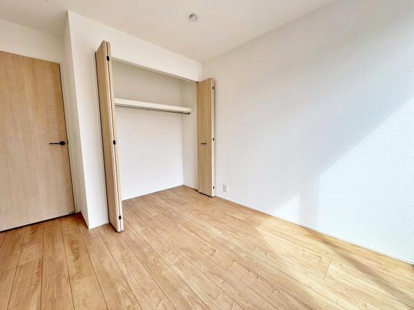 �����s�����q�s���[���̐V�z��ˌ��Ă̎��[