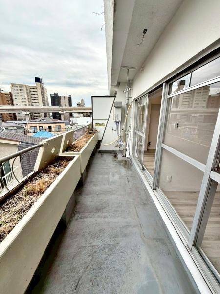 �����s������a��2���ڂ̒��Ã}���V�����̃o���R�j�[