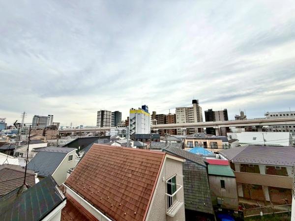 �����s������a��2���ڂ̒��Ã}���V�����̏Z�˂���̒��]�ʐ^