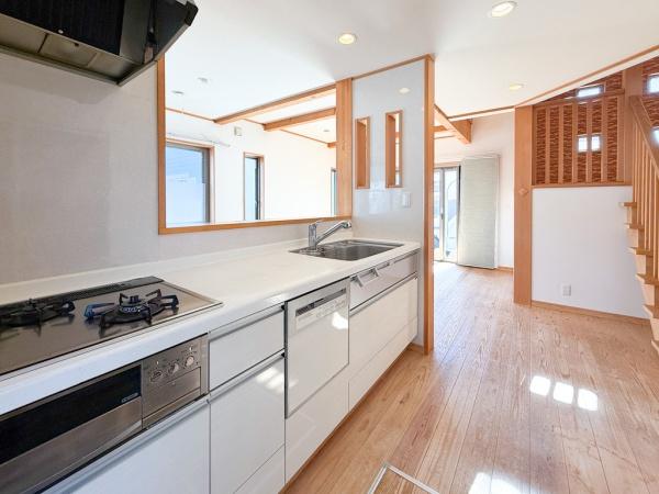 �����s�����q�s�茴���̒��È�ˌ��ẴL�b�`��