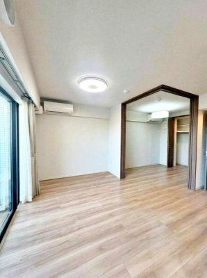 �_�ސ쌧���͌��s�����摊�͌�3���ڂ̒��Ã}���V�����̃��r���O