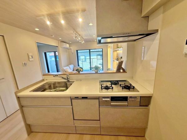 �����s���n���c��5���ڂ̒��Ã}���V�����̃L�b�`��