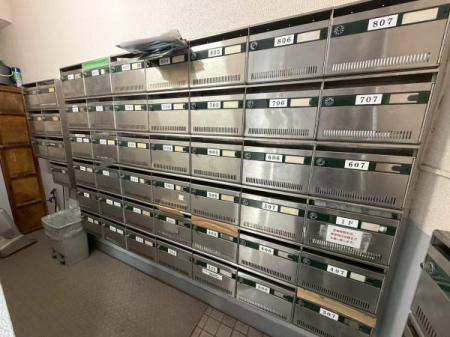 �����s������a�c1���ڂ̒��Ã}���V�����̃G���g�����X