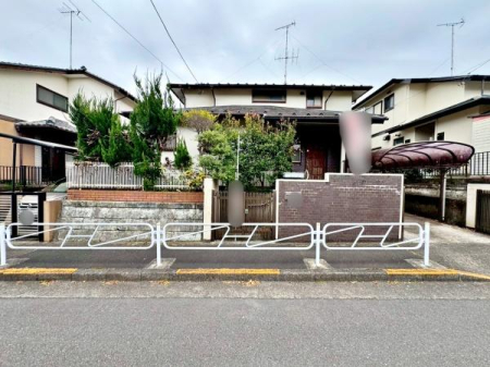 �����s�����q�s�k���3���ڂ̒��È�ˌ��Ă̌��n�O�ώʐ^