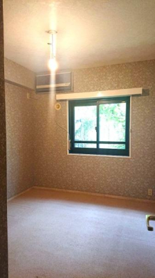 �����s���n��X���4���ڂ̒��Ã}���V�����̗m��