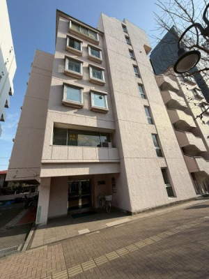 �����s����擌����4���ڂ̒��Ã}���V�����̌��n�O�ώʐ^