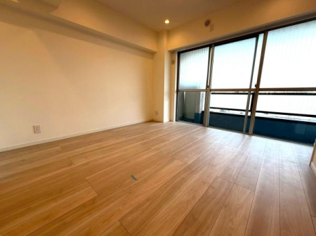 �����s����擌����4���ڂ̒��Ã}���V�����̃��r���O