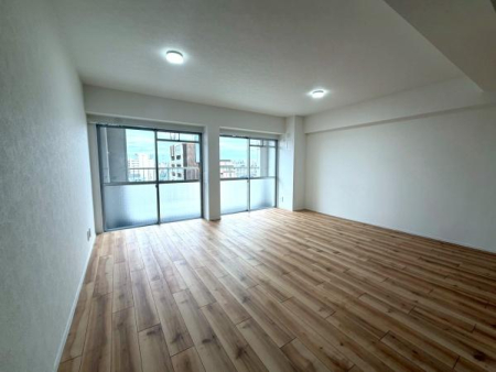 �����s���n��ш�4���ڂ̒��Ã}���V�����̃��r���O