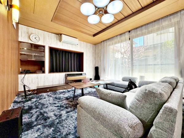 東京都八王子市散田町2丁目の中古一戸建てのリビング