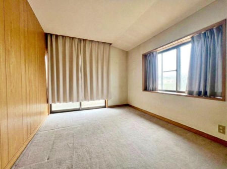 �����s�����q�s�U�c��2���ڂ̒��È�ˌ��Ă̗m��