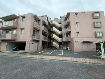 �����s���n��ш�1���� 13-22�̒��Ã}���V�����̌��n�O�ώʐ^