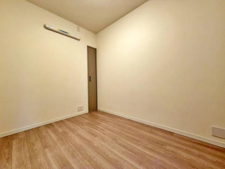 東京都練馬区貫井1丁目 13-22の中古マンションの洋室