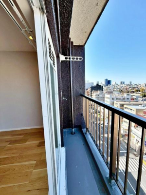 �����s�����{��2���ڂ̒��Ã}���V�����̃o���R�j�[