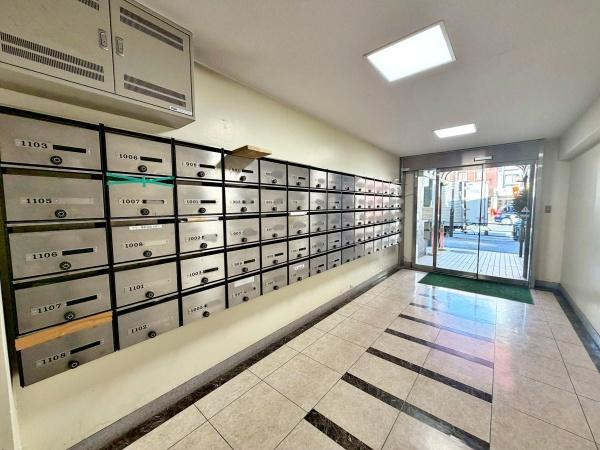 �����s�����{��2���ڂ̒��Ã}���V�����̃G���g�����X