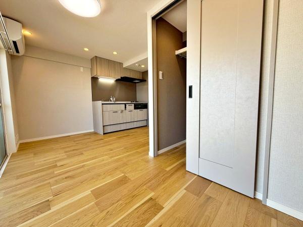 �����s�����{��2���ڂ̒��Ã}���V�����̃��r���O