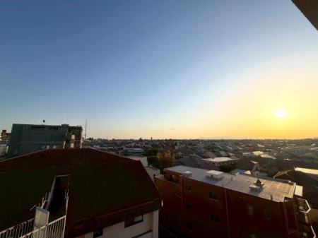 �����s������쉬�E4���ڂ̒��Ã}���V�����̏Z�˂���̒��]�ʐ^