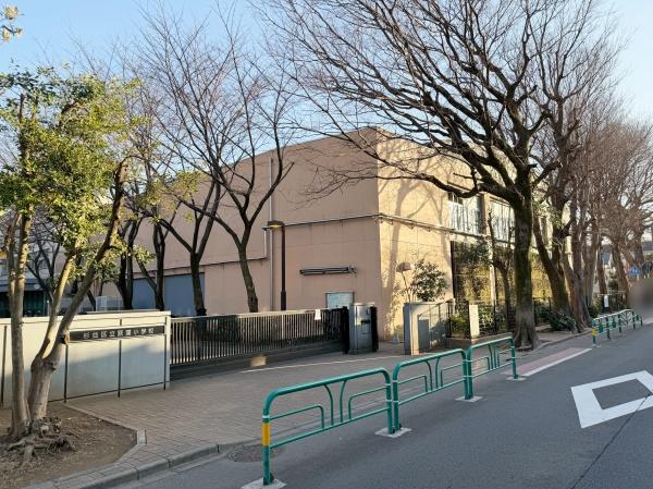 �����s������쉬�E4���ڂ̒��Ã}���V�����̎��ӊ�