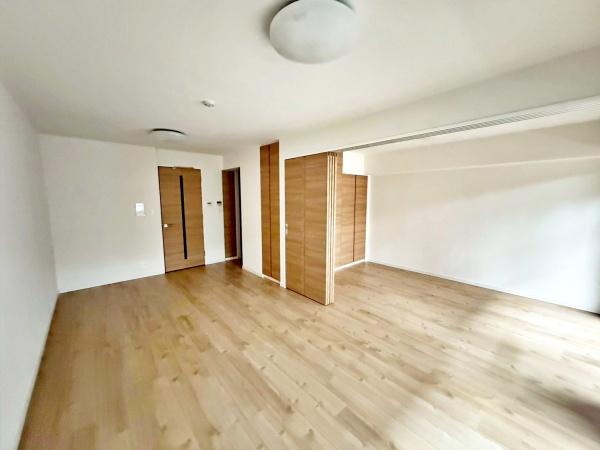 �����s���c�J����3���ڂ̒��Ã}���V�����̃��r���O