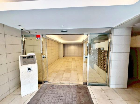 �����s���c�J����3���ڂ̒��Ã}���V�����̃G���g�����X