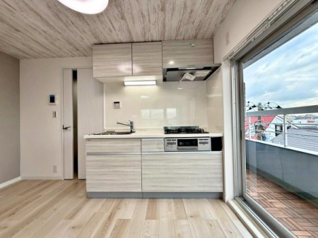 �����s���c�J�扜��5���ڂ̒��Ã}���V�����̃L�b�`��