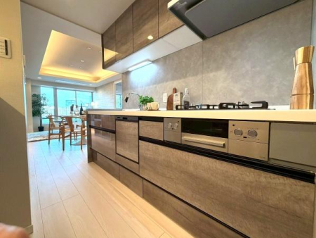 �����s���c�J��r�K4���ڂ̒��Ã}���V�����̃L�b�`��