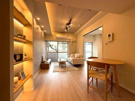 �����s���c�J�����2���ڂ̒��Ã}���V�����̃��r���O