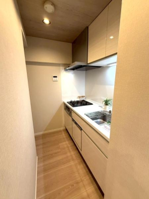 �����s���c�J�����2���ڂ̒��Ã}���V�����̃L�b�`��